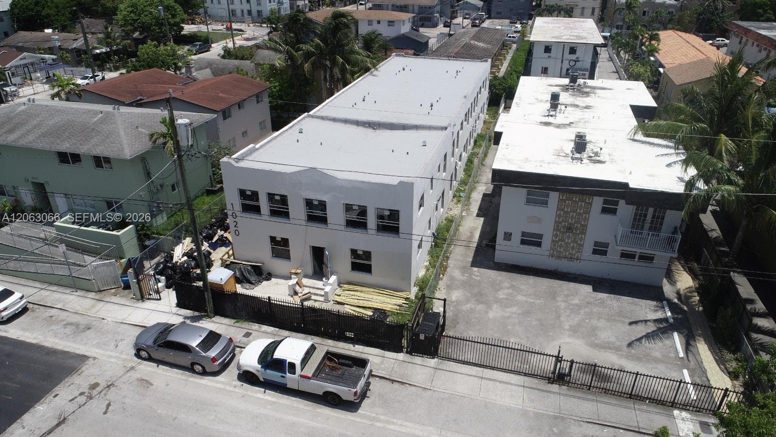 1020 SW 2nd St, Miami FL 33130