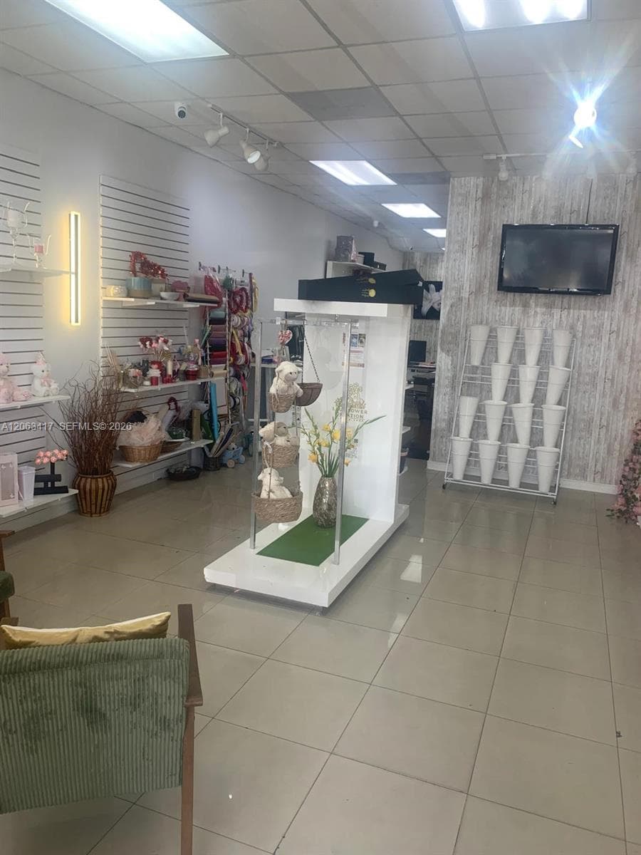 7291 NW 36th St, Miami FL 33166