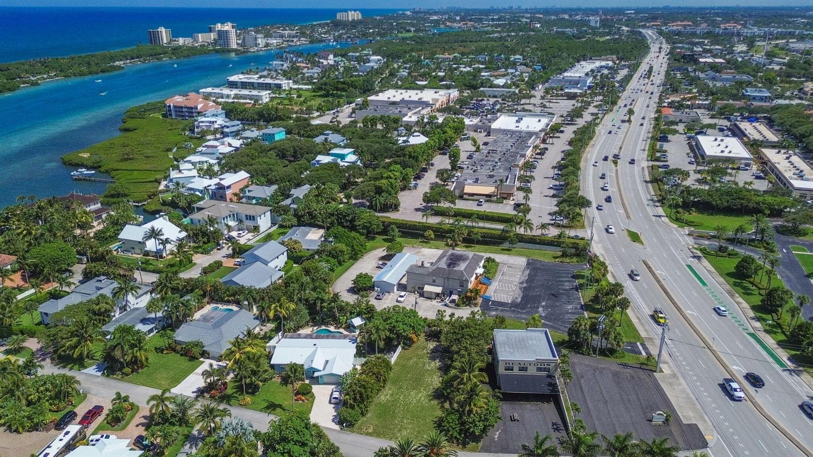 Aerial Lot/Intracoastal