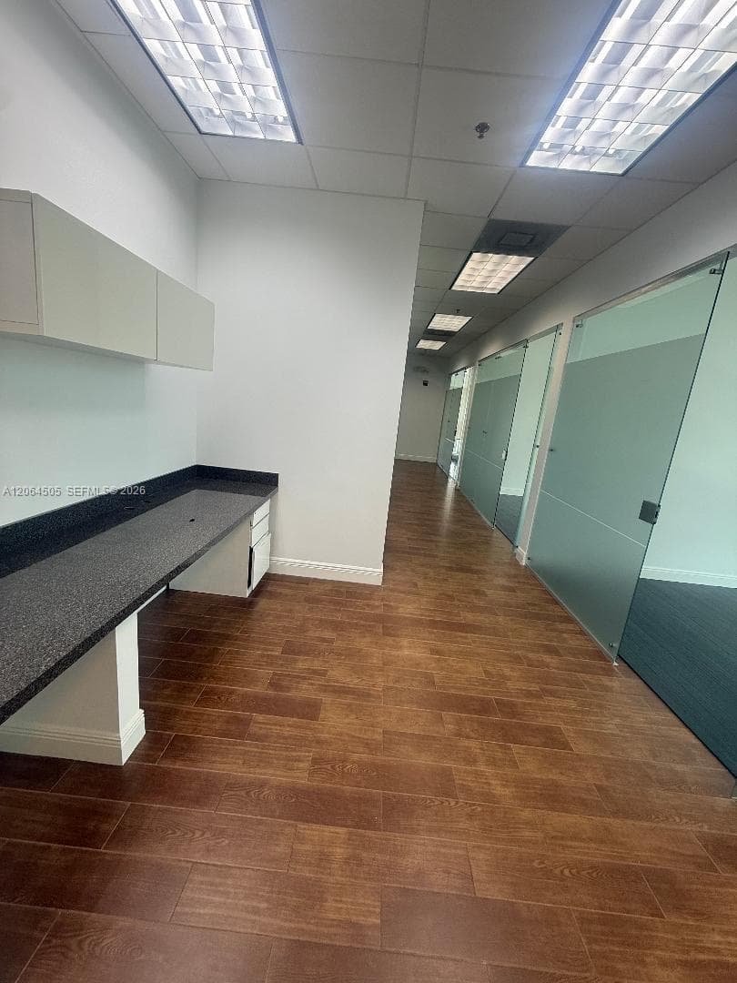 175 SW 7th St # 1912, Miami FL 33130