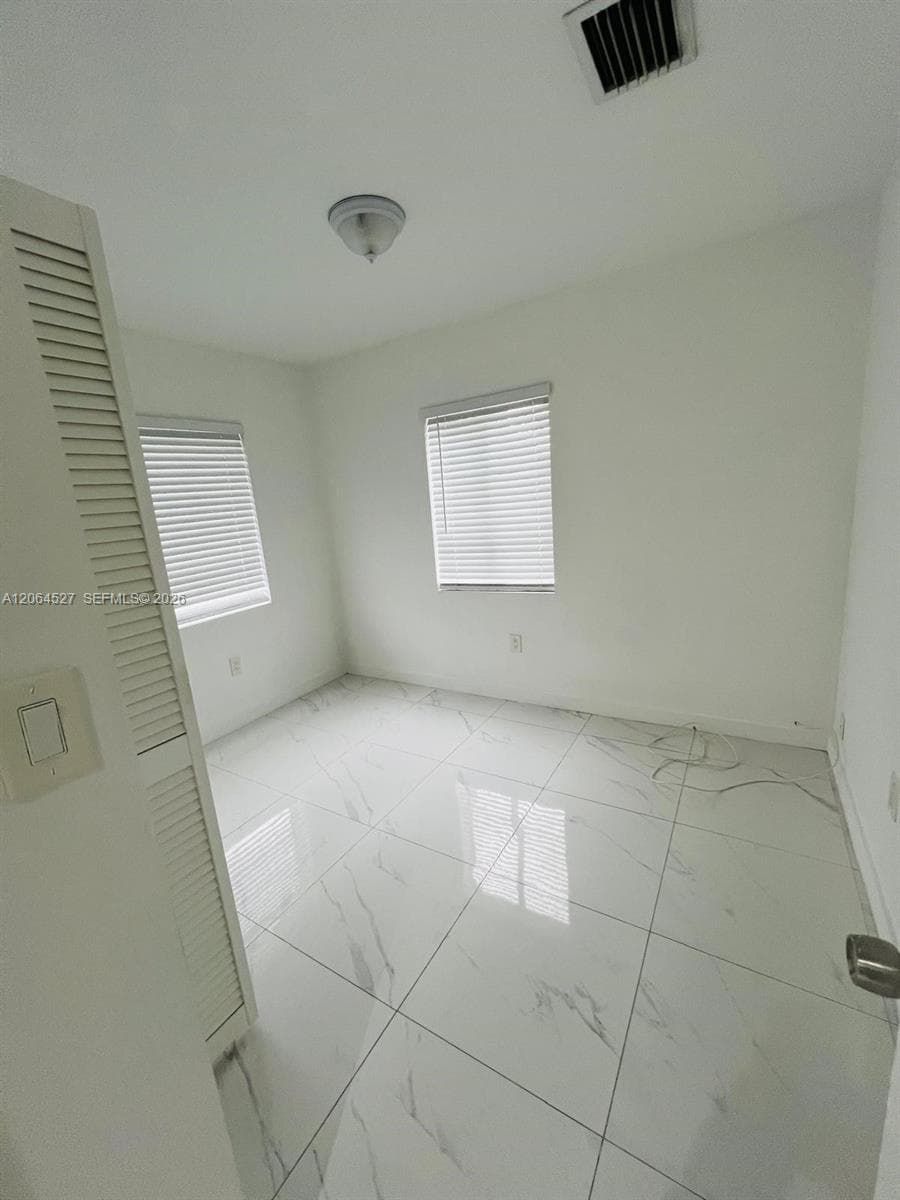 6700 NW 6th Ave, Miami FL 33150