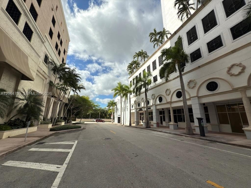 357 Almeria Ave # 103, Coral Gables FL 33134