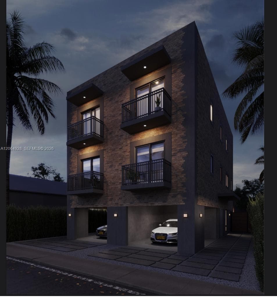 1911 NW 22nd Ave, Miami FL 33125
