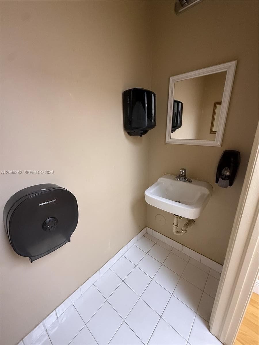 12905 SW 132nd St, Miami FL 33186