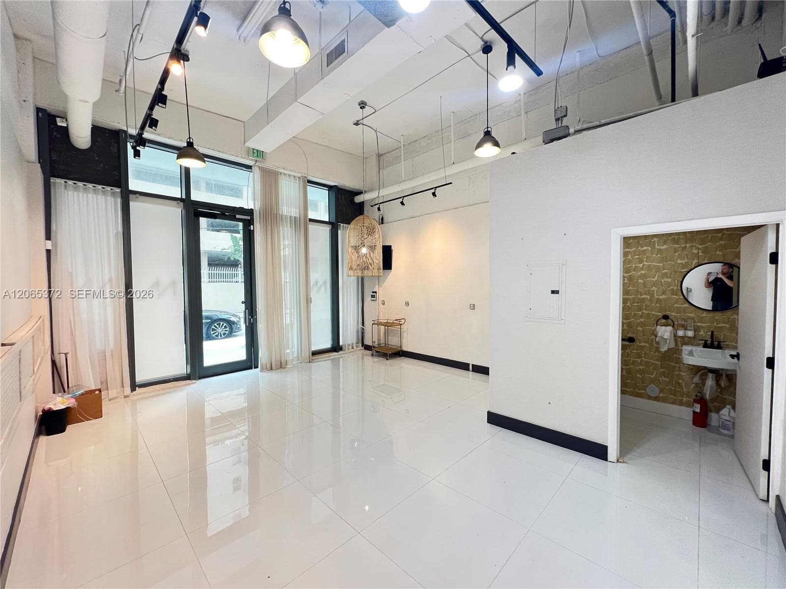 475 NE 30 TERRACE # 5, Miami FL 33137