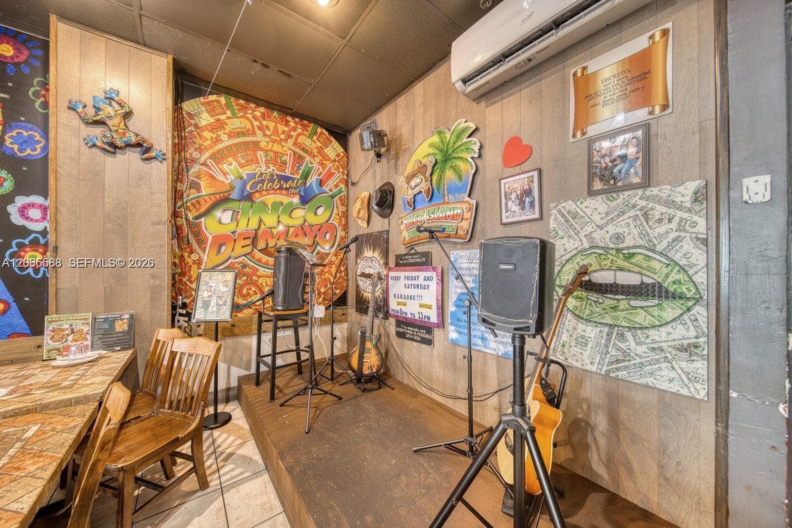 Mexican Restaurant For Sale In Sunny Isles Beach, Sunny Isles Beach FL 33160