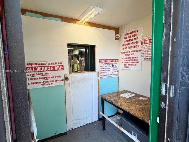 14415 NW 7th Ave, Miami FL 33168