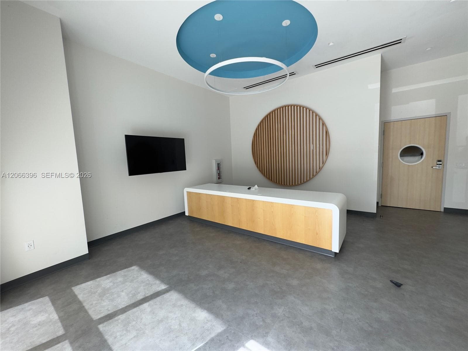 8931 W Atlantic Blvd, Coral Springs FL 33071