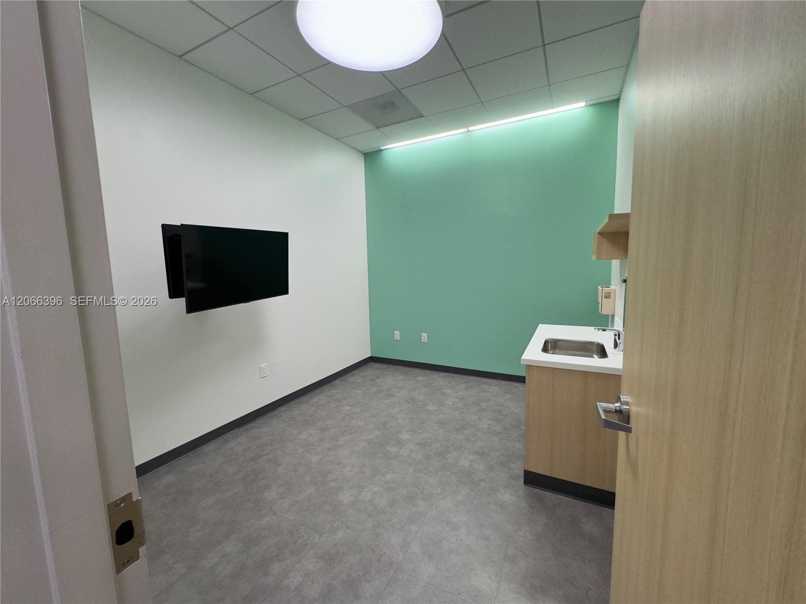 8931 W Atlantic Blvd, Coral Springs FL 33071