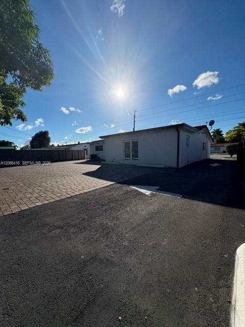 3221 SW 107th Ave, Miami FL 33165