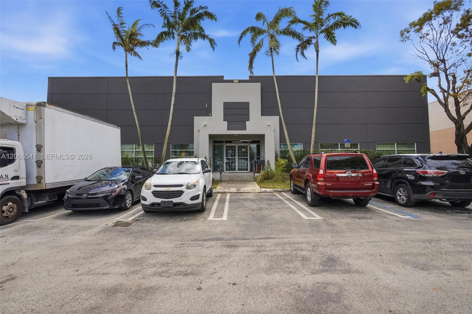 10880 NW 30th St, Doral FL 33172