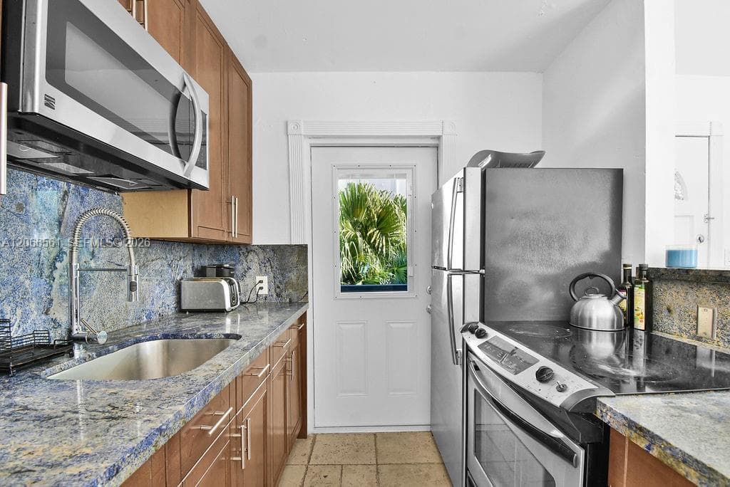 759 Meridian, Miami Beach FL 33139