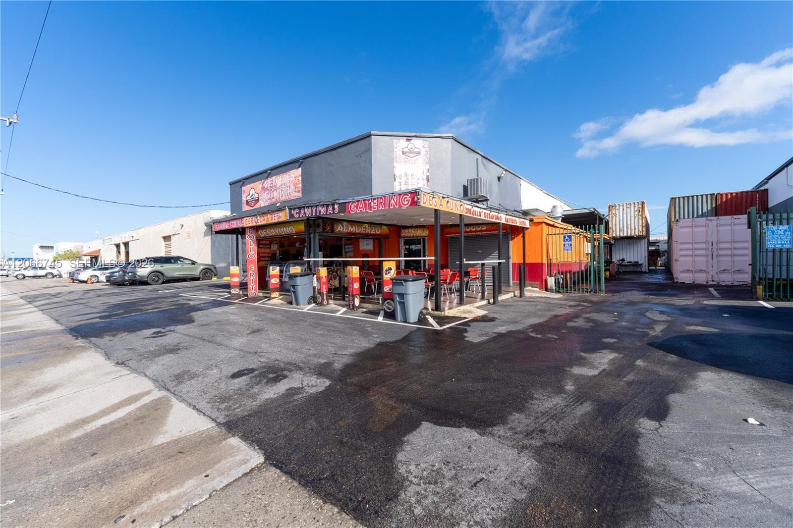 3595 NW 54th St, Hialeah FL 33142