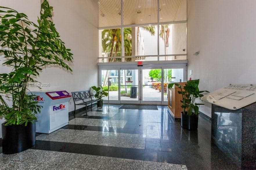 16853 NE 2nd Ave # S200, North Miami Beach FL 33162