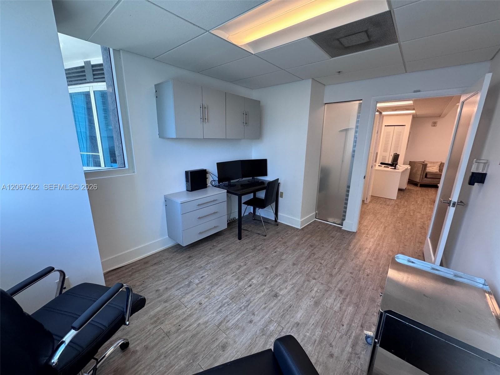 40 SW 13th St # 402, Miami FL 33130