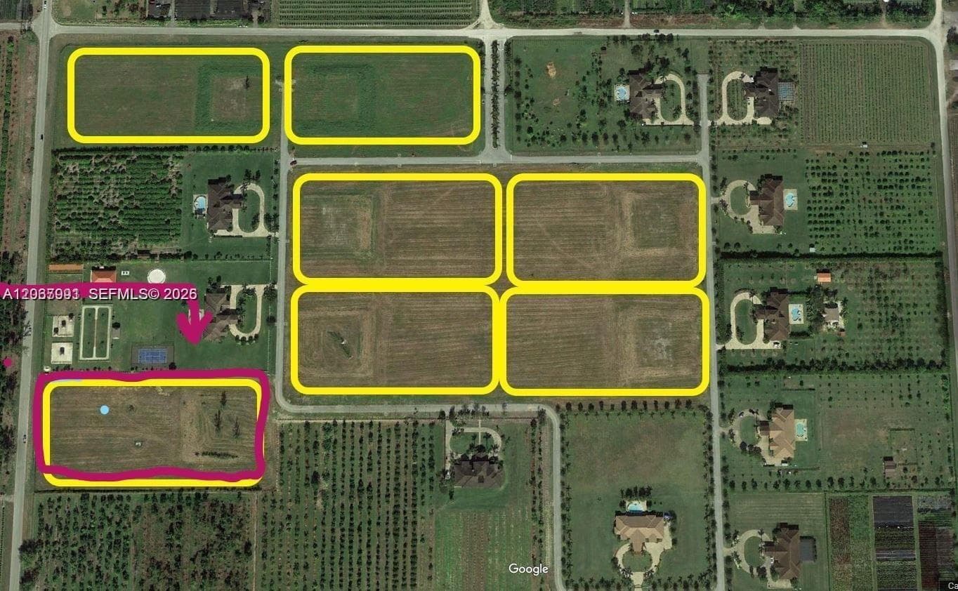 31510 SW 215 th AV, Homestead FL 33030