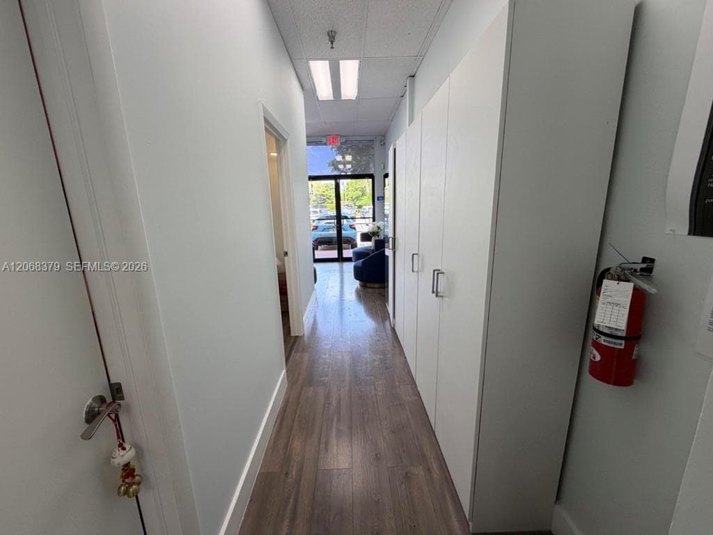 8318 SW 40th St, Miami FL 33155