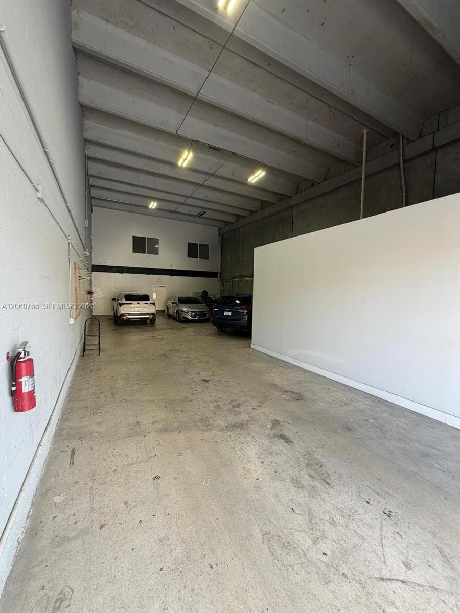 3803 NW 125th St # 8, Opa-Locka FL 33054