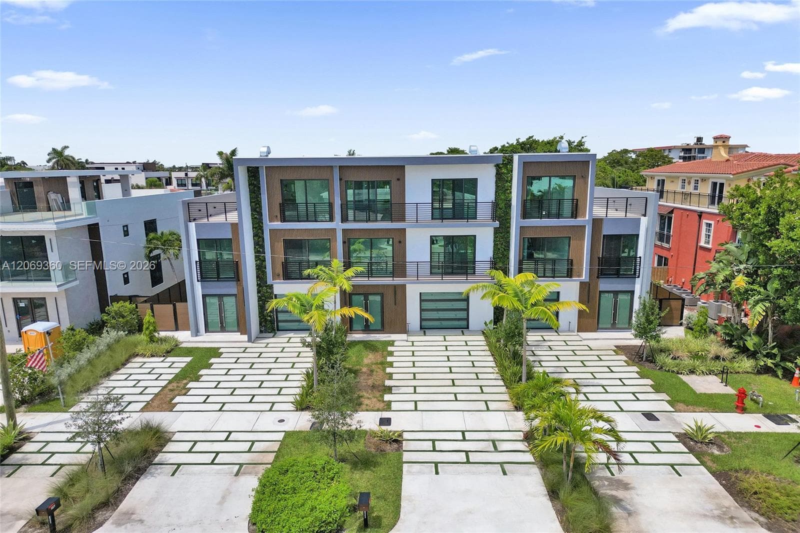 1825 NE 26th Ave # 1, Fort Lauderdale FL 33305