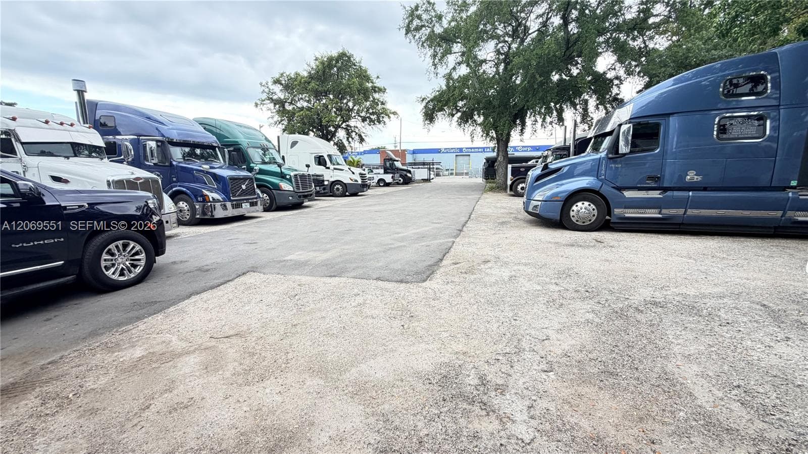 3051 NW 75 St, Miami FL 33147
