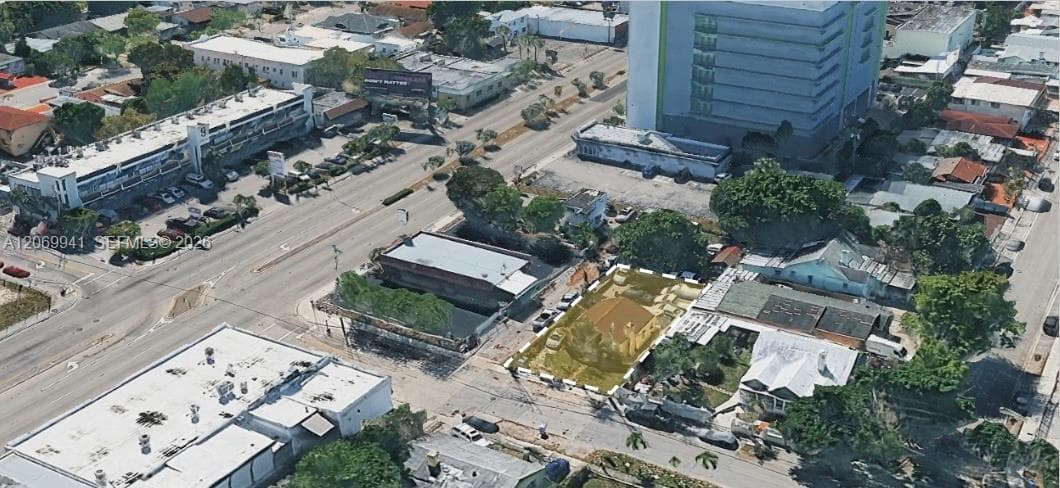 2728 NW 3rd St, Miami FL 33125