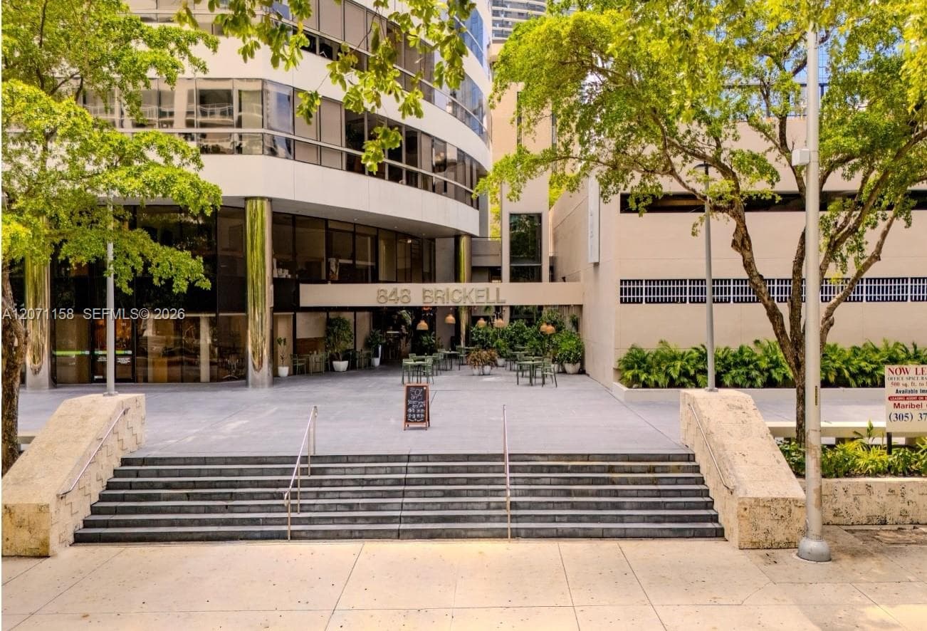 848 NE Brickell Avenue, Miami FL 33131