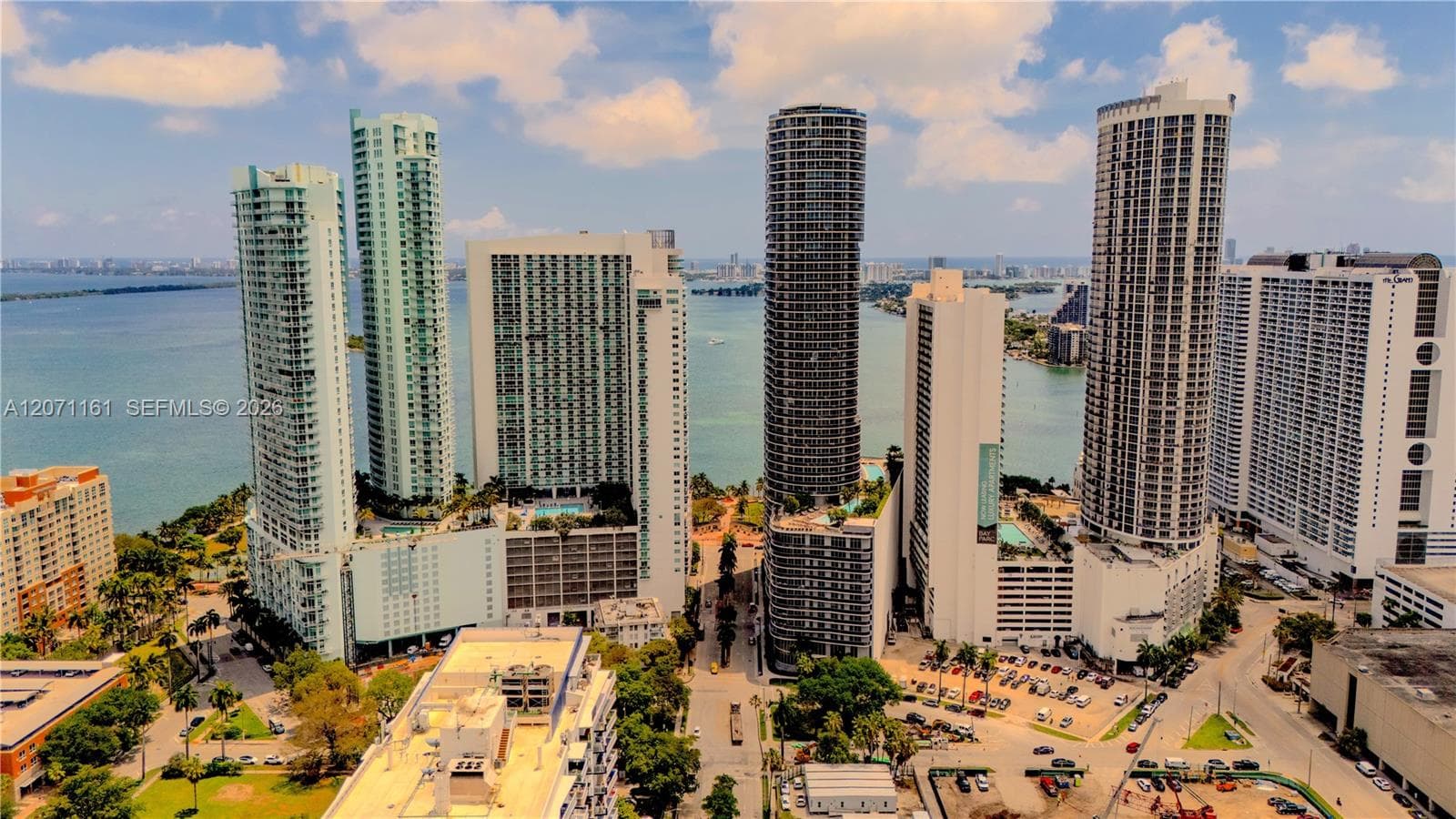 488 NE 18 St, Miami FL 33132