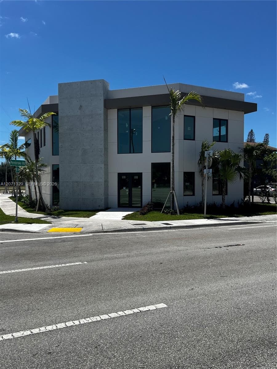 5000 Pembroke Rd, West Park FL 33021
