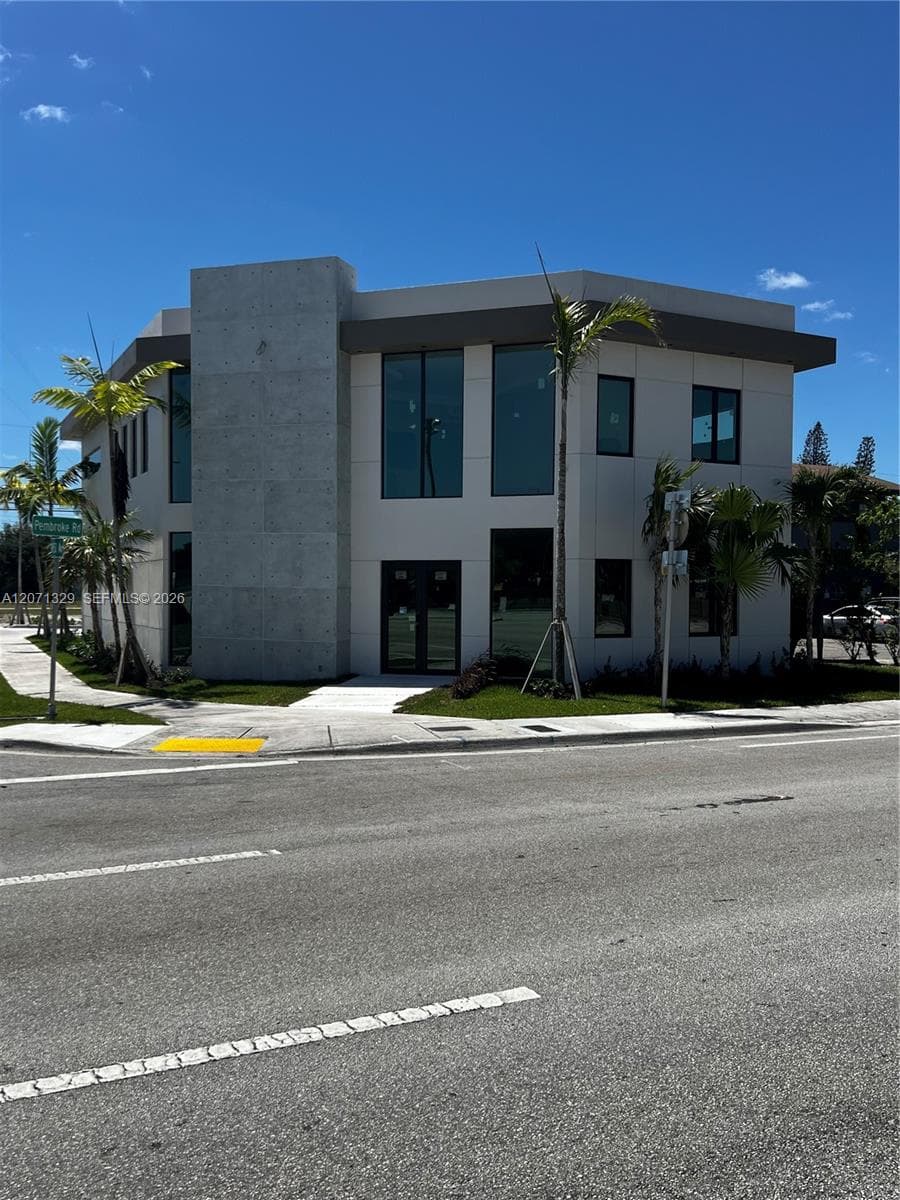 5000 Pembroke Rd, West Park FL 33021