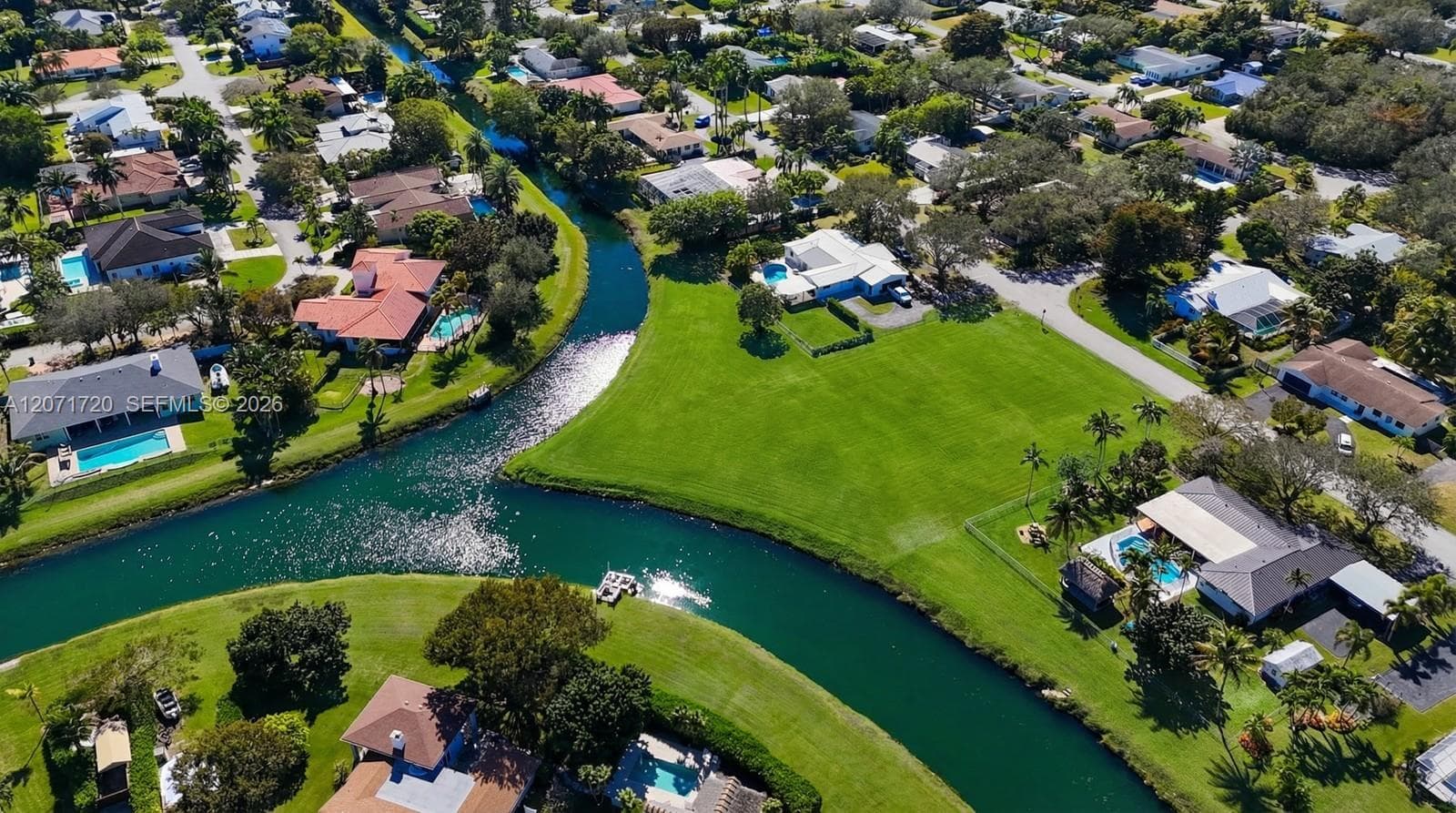 17325 SW 84 Ave, Palmetto Bay FL 33157
