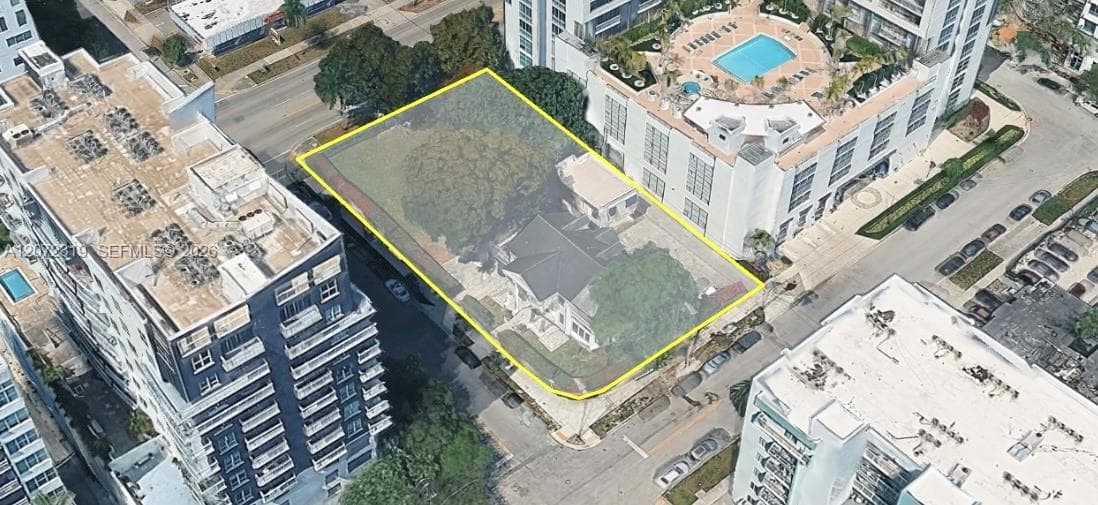 333 NE 23rd St, Miami FL 33137
