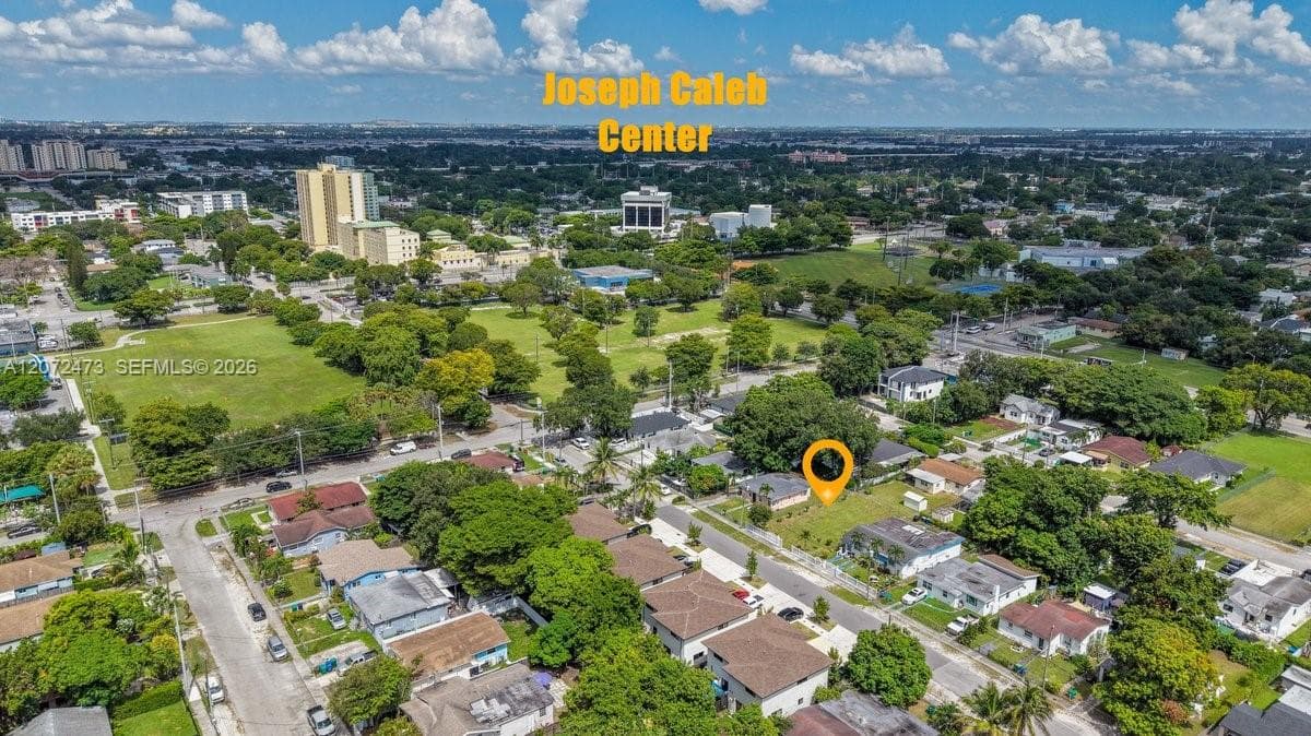 1967 NW 52nd St, Miami FL 33142