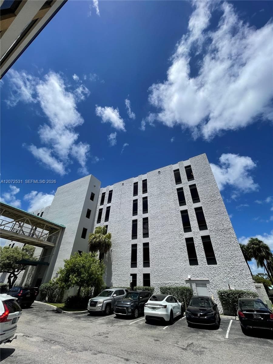 3700 Washington St # 500A, Hollywood FL 33021