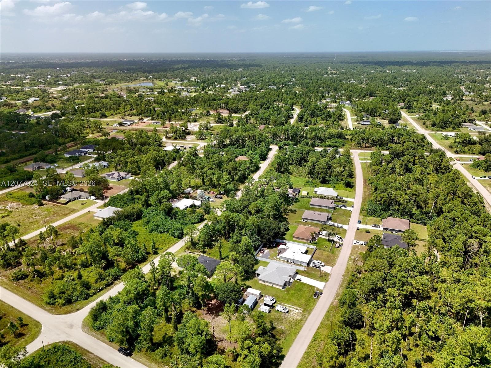 523 SUMMIT AVE, Lehigh Acres FL 33974