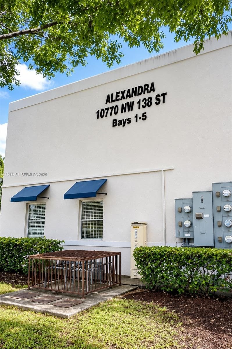 10770 NW 138th St # 1, Hialeah Gardens FL 33018
