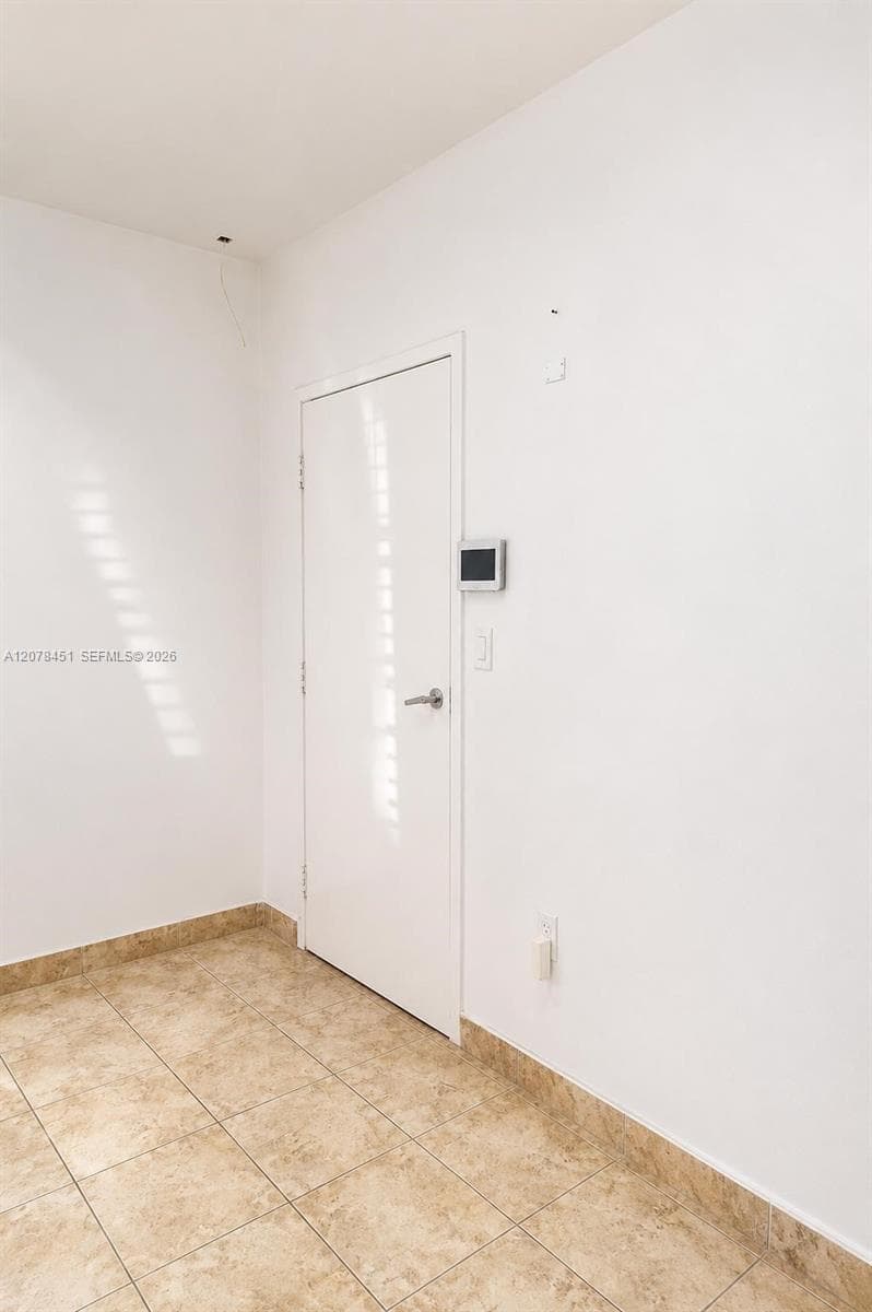 10770 NW 138th St # 1, Hialeah Gardens FL 33018