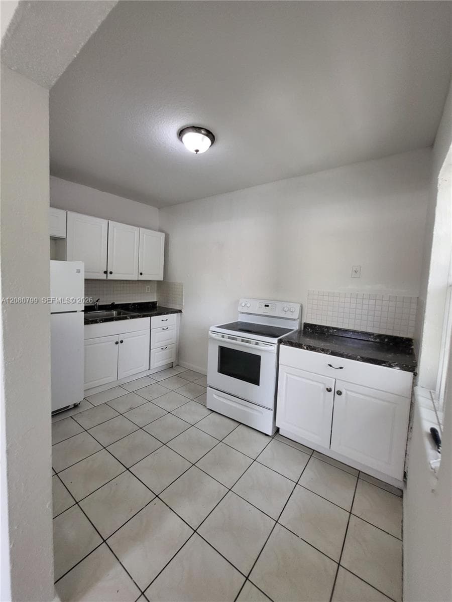 5731 NW 6th Ave, Miami FL 33127