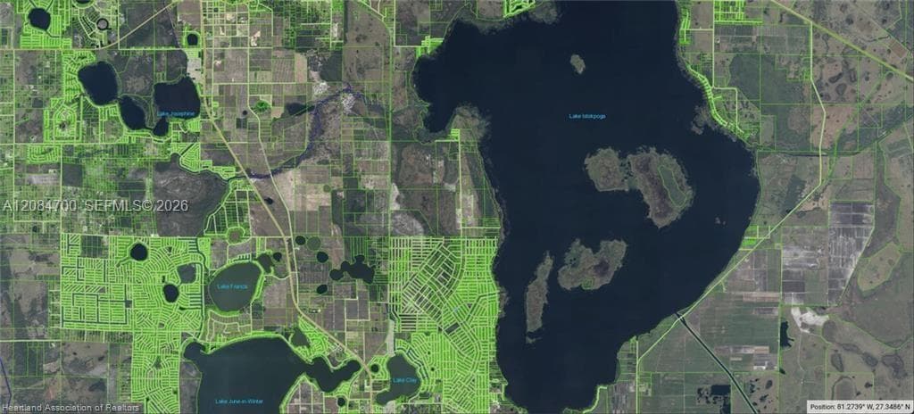 570 Bottlebrush Ave, Lake Placid FL 33852