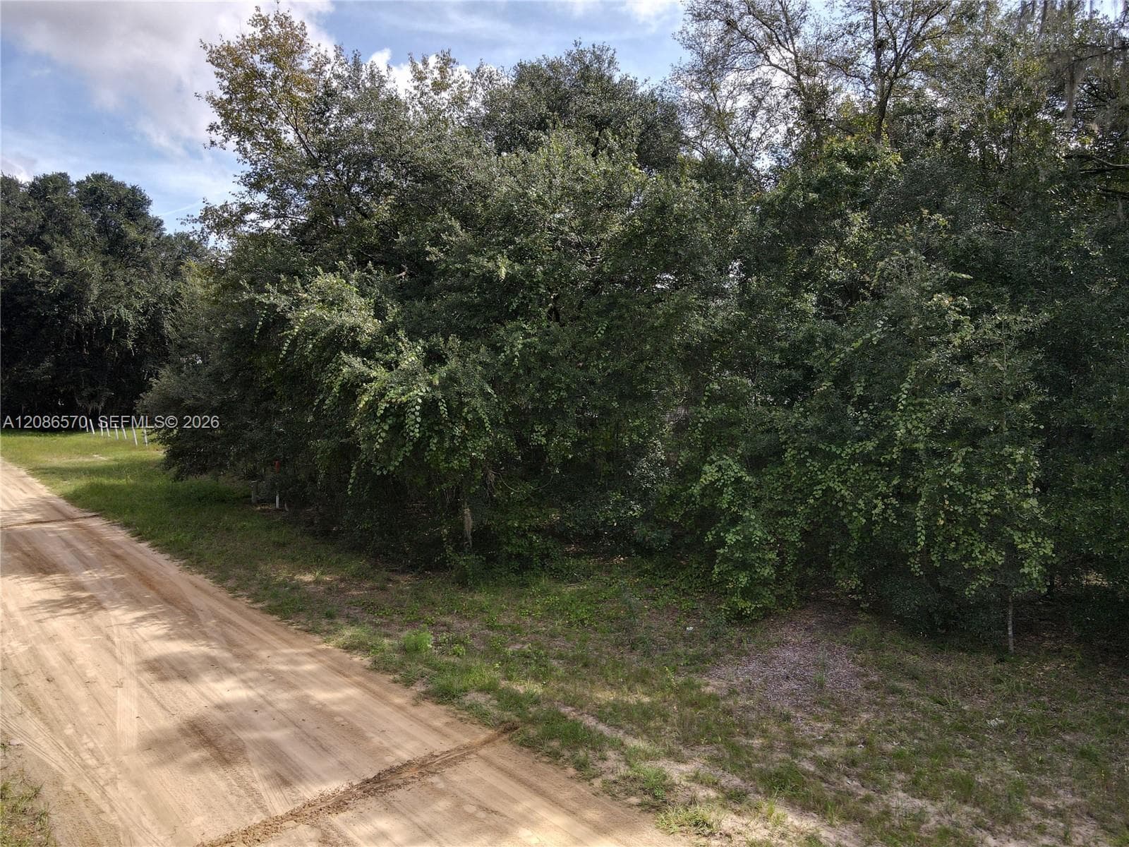 106 Gunner Ave, Other City - In The State Of Florida FL 32148