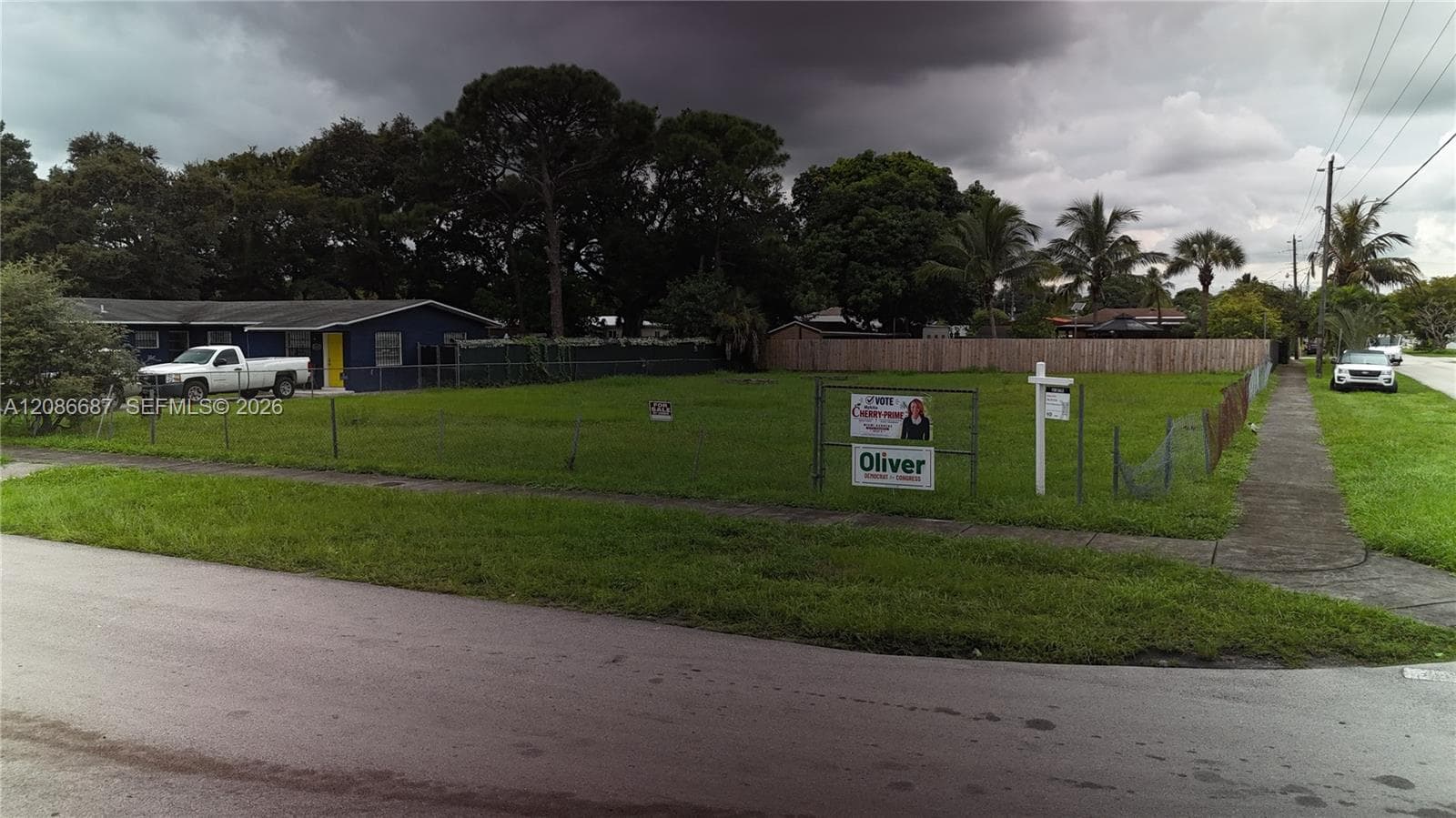 16240 NW 38th Pl, Miami Gardens FL 33054