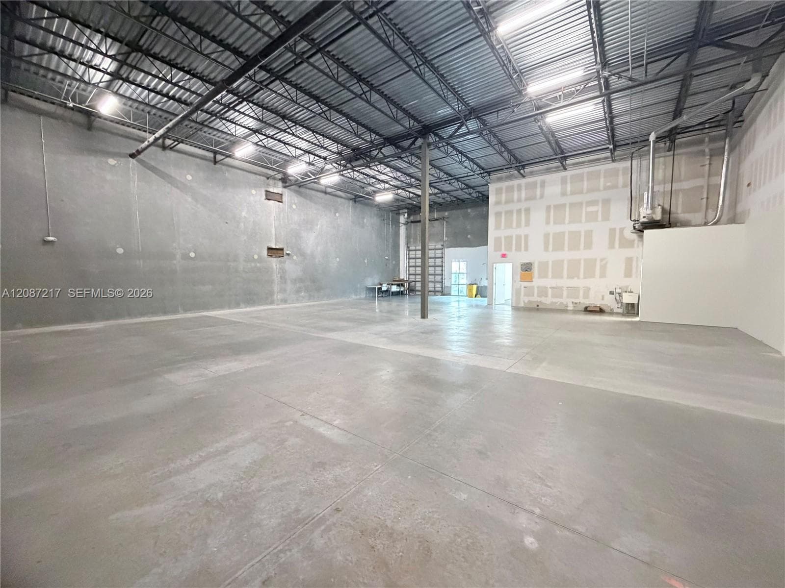 10428 W State Road 84, Davie FL 33324