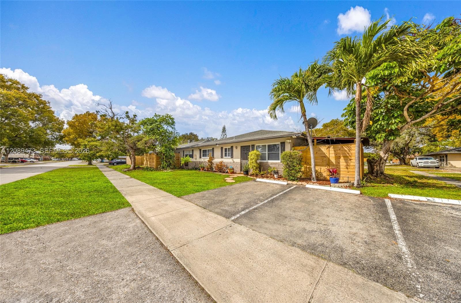 3111 NW 3rd Ave # 24, Pompano Beach FL 33064