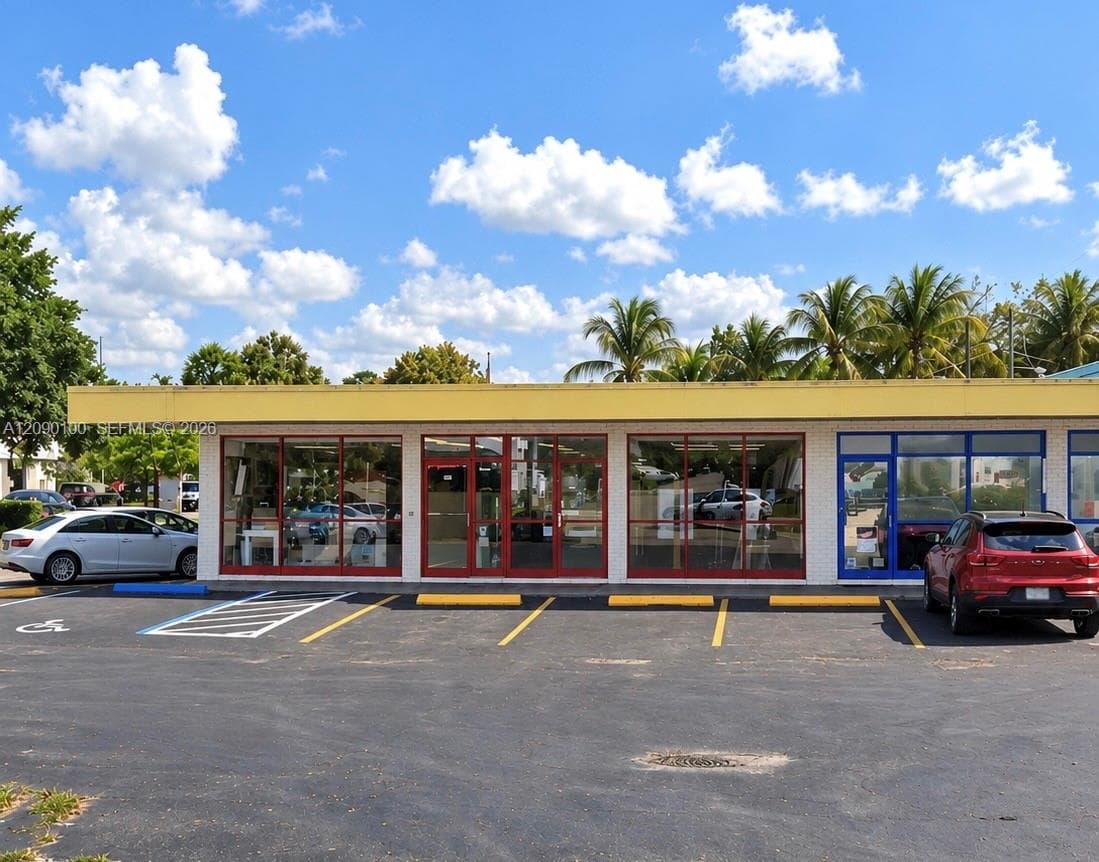 6140 Hollywood Blvd, Hollywood FL 33024
