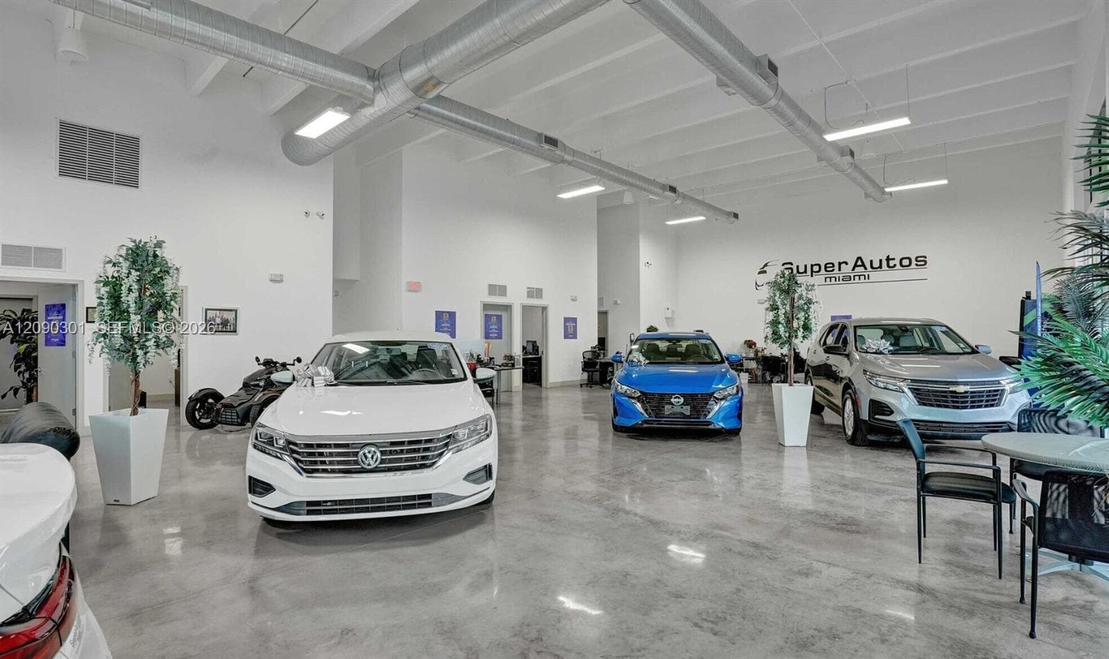 8470 NW 58th St, Doral FL 33166