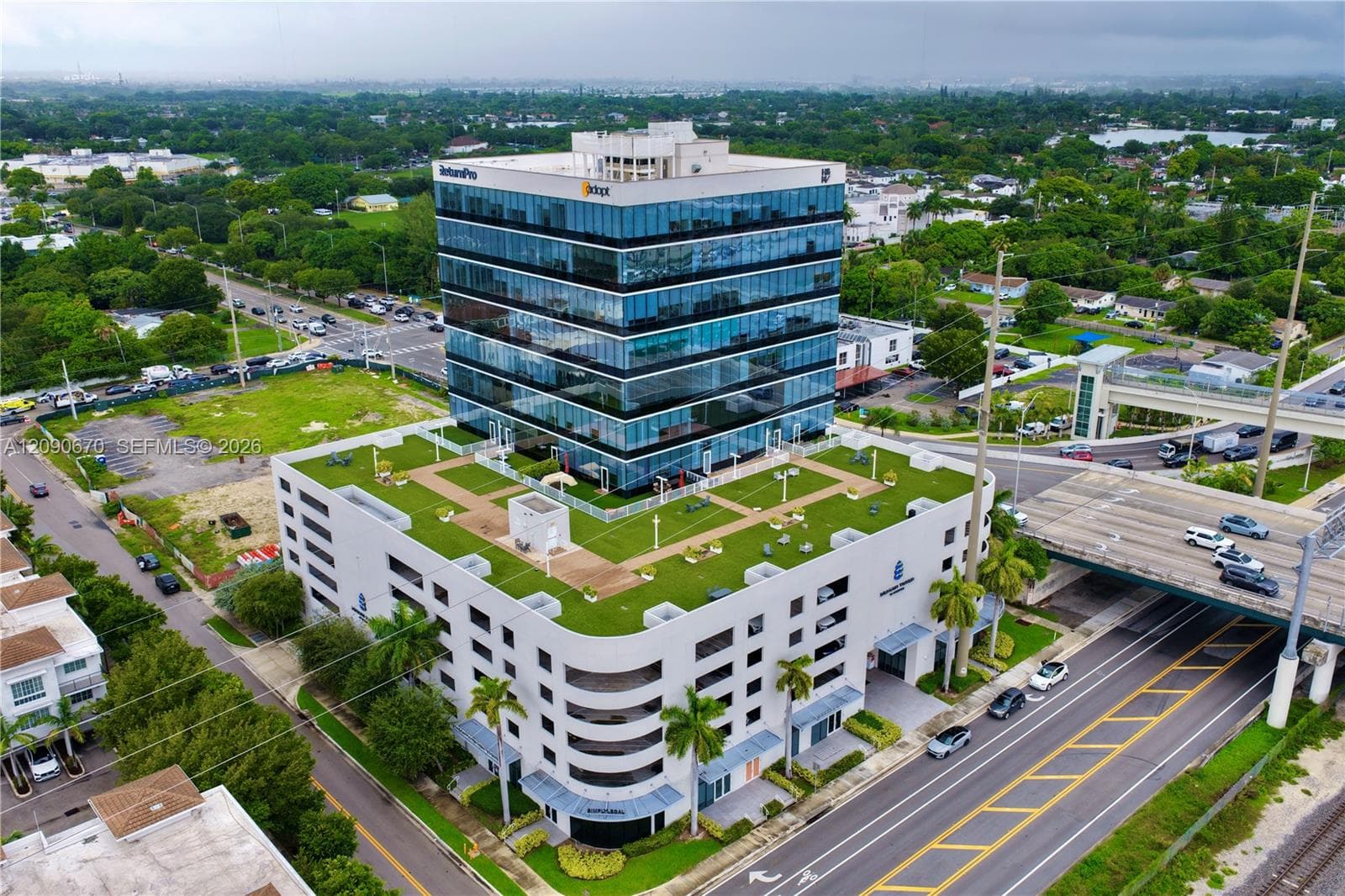 20200 W Dixie Hwy # 1201, Miami FL 33180