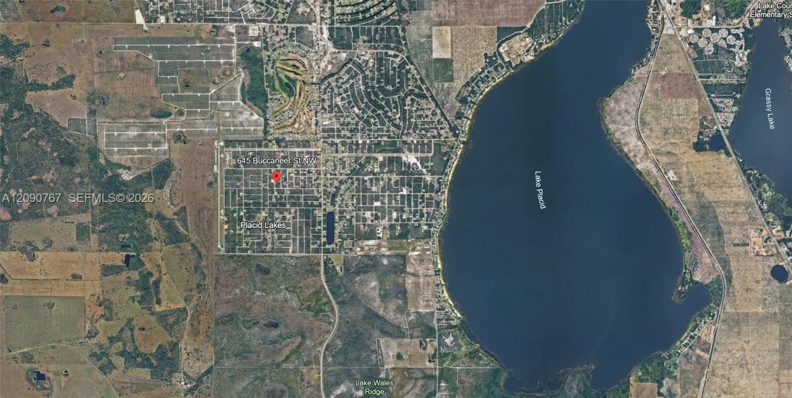 645 Buccaneer St NW, Lake Placid FL 33852
