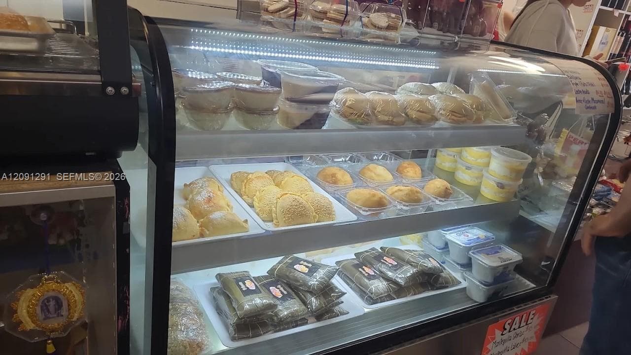 Specialty Retail Business, Coral Gables FL 33134