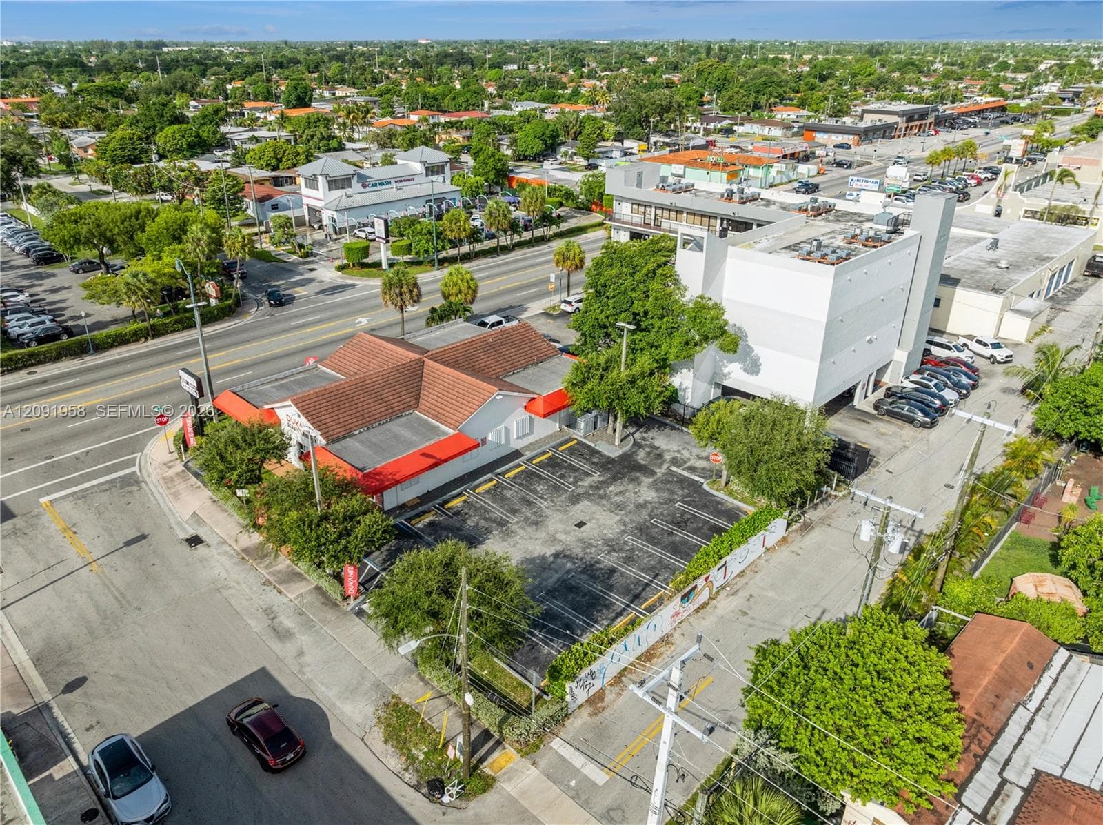 7101 SW 8th St, Miami FL 33144
