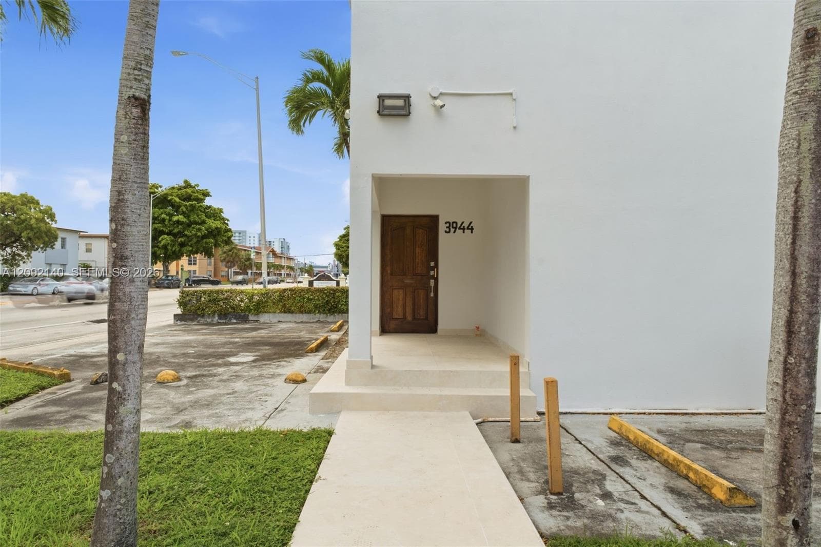 3944 W Flagler St, Miami FL 33134