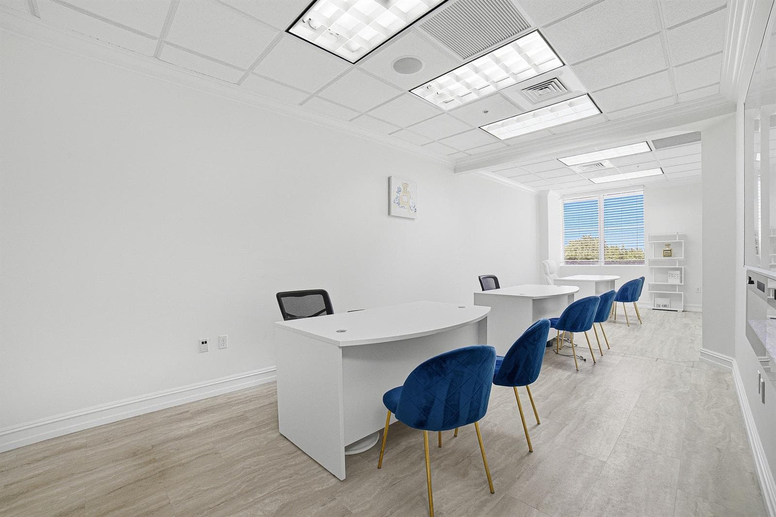 21-Office3-C
